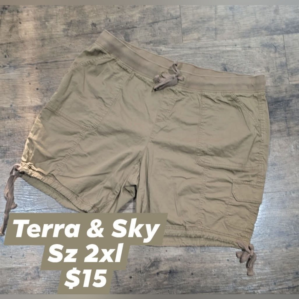 Terra & sky womens shorts sz 2xl